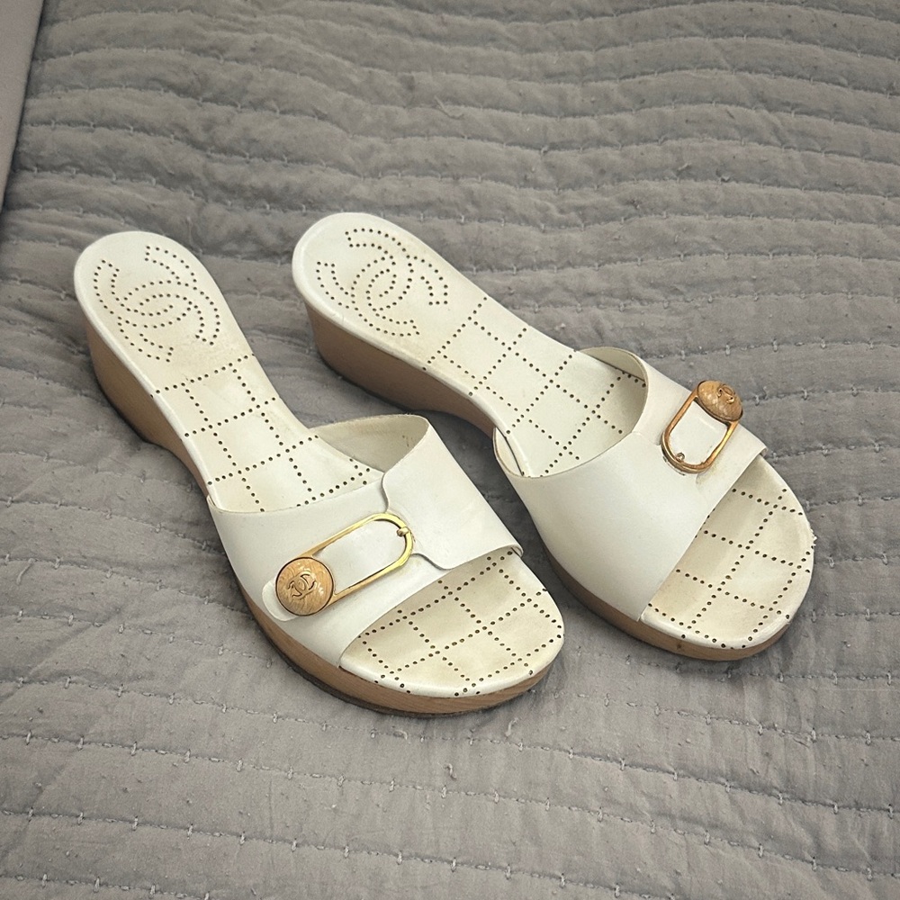 Vintage CHANEL White Platform Sandals with Gold Detail